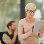 NBA勇士vs快船巅峰对决直播,见证库里与伦纳德强强对话 tnlcwn9k1t